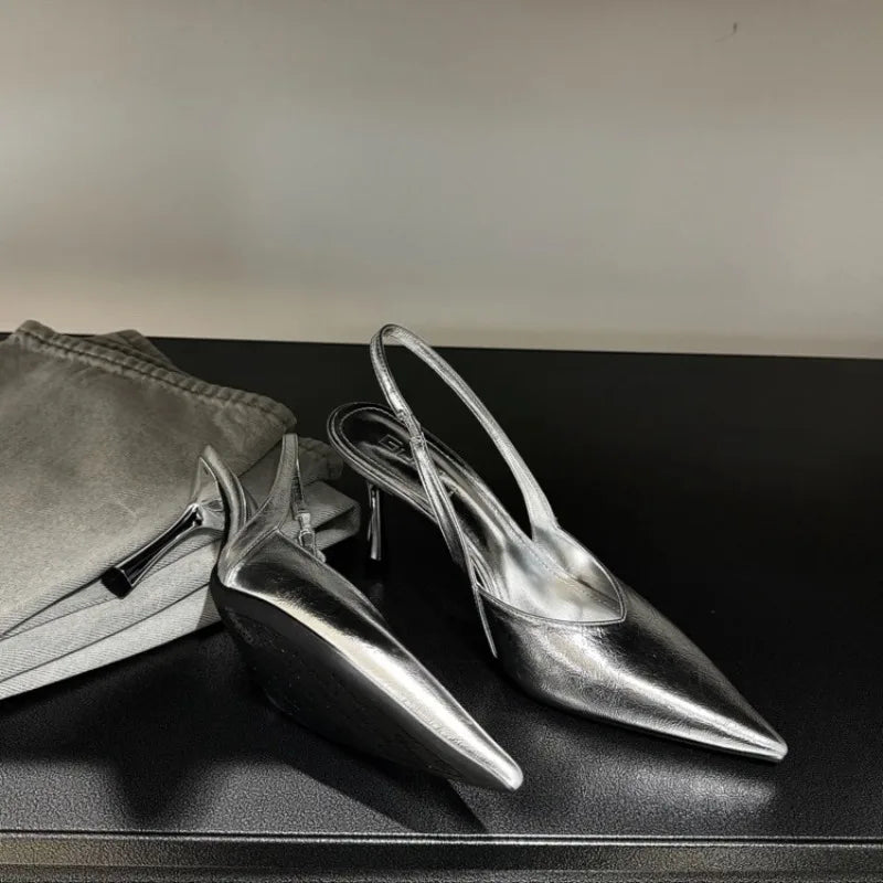 S0e86ed211030466e9816e85e3b033f92J